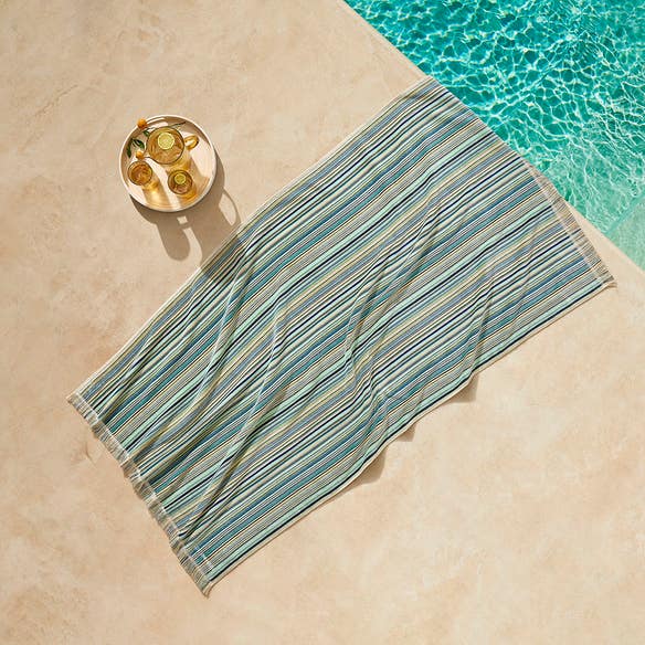 https://s3-ap-southeast-2.amazonaws.com/fusionfactory.commerceconnect.bbnt.production/pim_media/000/198/481/CH_S25-26_LS_Outdoor_Beach_Towels_Valeta_Stripe_Blue_26480802_SI.jpg?1753766105