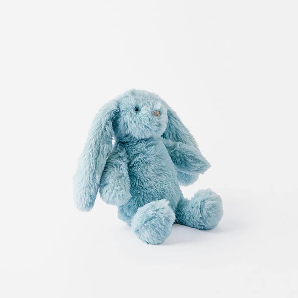 https://s3-ap-southeast-2.amazonaws.com/fusionfactory.commerceconnect.bbnt.production/pim_media/000/166/770/LF_Bobbie-Plush-Bunny-SML_Light-Blue_25822402_SI.jpg?1721959963