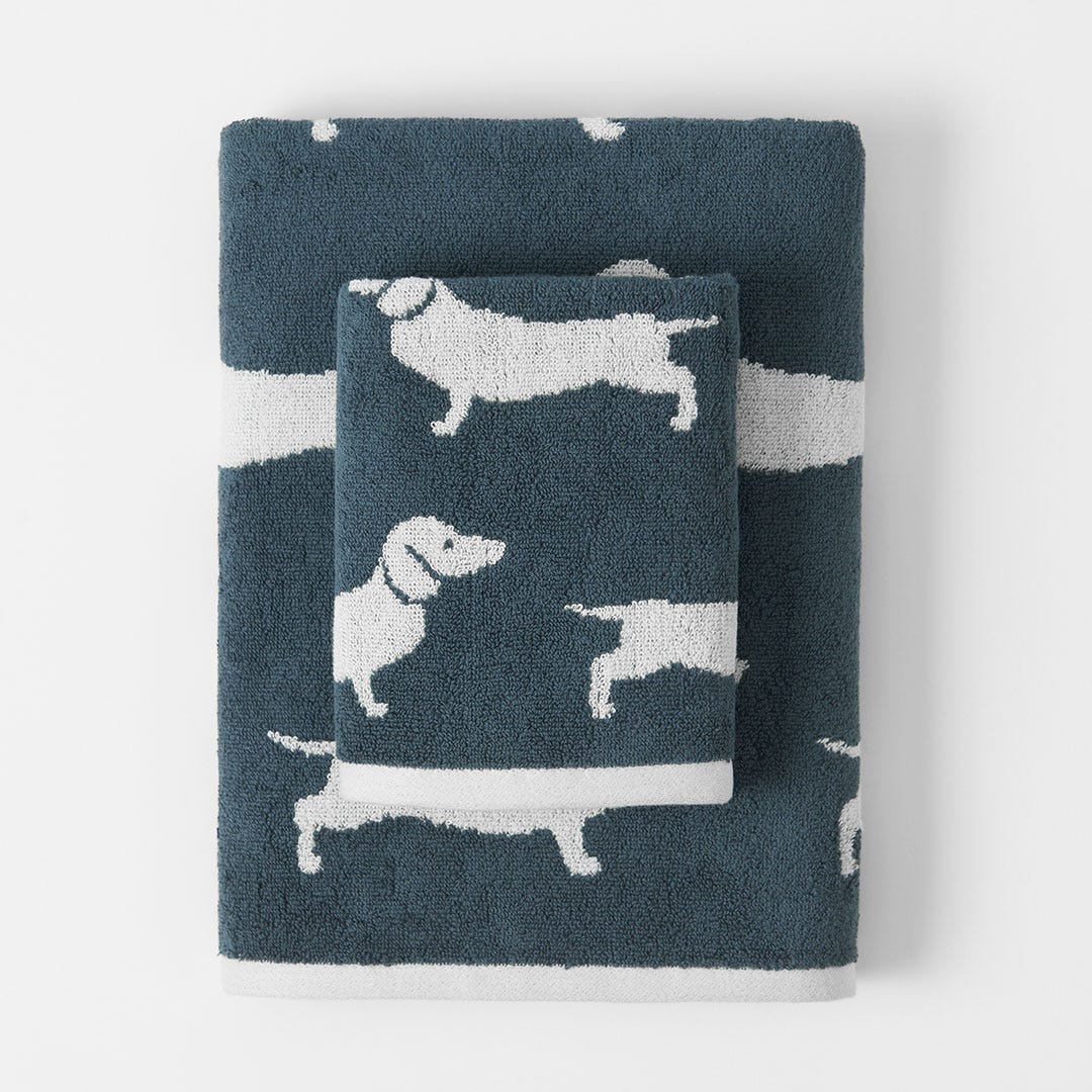 https://s3-ap-southeast-2.amazonaws.com/fusionfactory.commerceconnect.bbnt.production/pim_media/000/111/840/M_F-Frankie-Dog-Towels-Slate-Blue-Ivory-213784-R.jpg?1616974371