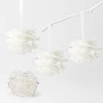 https://s3-ap-southeast-2.amazonaws.com/fusionfactory.commerceconnect.bbnt.production/pim_media/000/152/548/M_F-Xmas-TE-TR-Hanging-Feather-Ball-Dec-White-Gold_S4_22173001_SI.jpg?1691981315