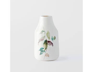 https://s3-ap-southeast-2.amazonaws.com/fusionfactory.commerceconnect.bbnt.production/pim_media/000/191/271/M_F_Autumn-Leaf-Ceramic-Vase-Lrg_White_26133801_SI.jpg?1742535349