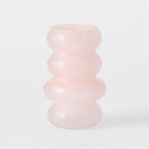 https://s3-ap-southeast-2.amazonaws.com/fusionfactory.commerceconnect.bbnt.production/pim_media/000/179/420/M_F_Azure-Glass-Vase-Med_Light-Pink_26133401_SI.jpg?1733377534