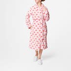 https://s3-ap-southeast-2.amazonaws.com/fusionfactory.commerceconnect.bbnt.production/pim_media/000/196/283/M_F_Cherry_Bow_Printed_Plush_Robe_Cherry_26485601_V1_SI.jpg?1750314018