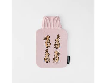 https://s3-ap-southeast-2.amazonaws.com/fusionfactory.commerceconnect.bbnt.production/pim_media/000/189/344/M_F_Hot-Water-Bottle-Bunnies_Blush-Pink_26077501_SI.jpg?1739424123