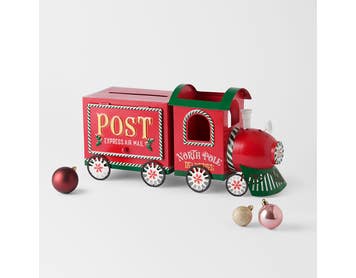 https://s3-ap-southeast-2.amazonaws.com/fusionfactory.commerceconnect.bbnt.production/pim_media/000/197/775/M_F_MR_North-Pole-Mailbox_26372501_SI.jpg?1752647291