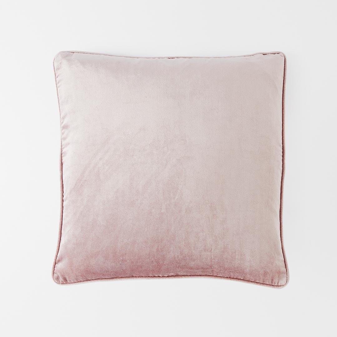 https://s3-ap-southeast-2.amazonaws.com/fusionfactory.commerceconnect.bbnt.production/pim_media/000/149/456/M_F_Margot_Velvet_Cushion_Dusty_Rose_18901720_SI.jpg?1685337616