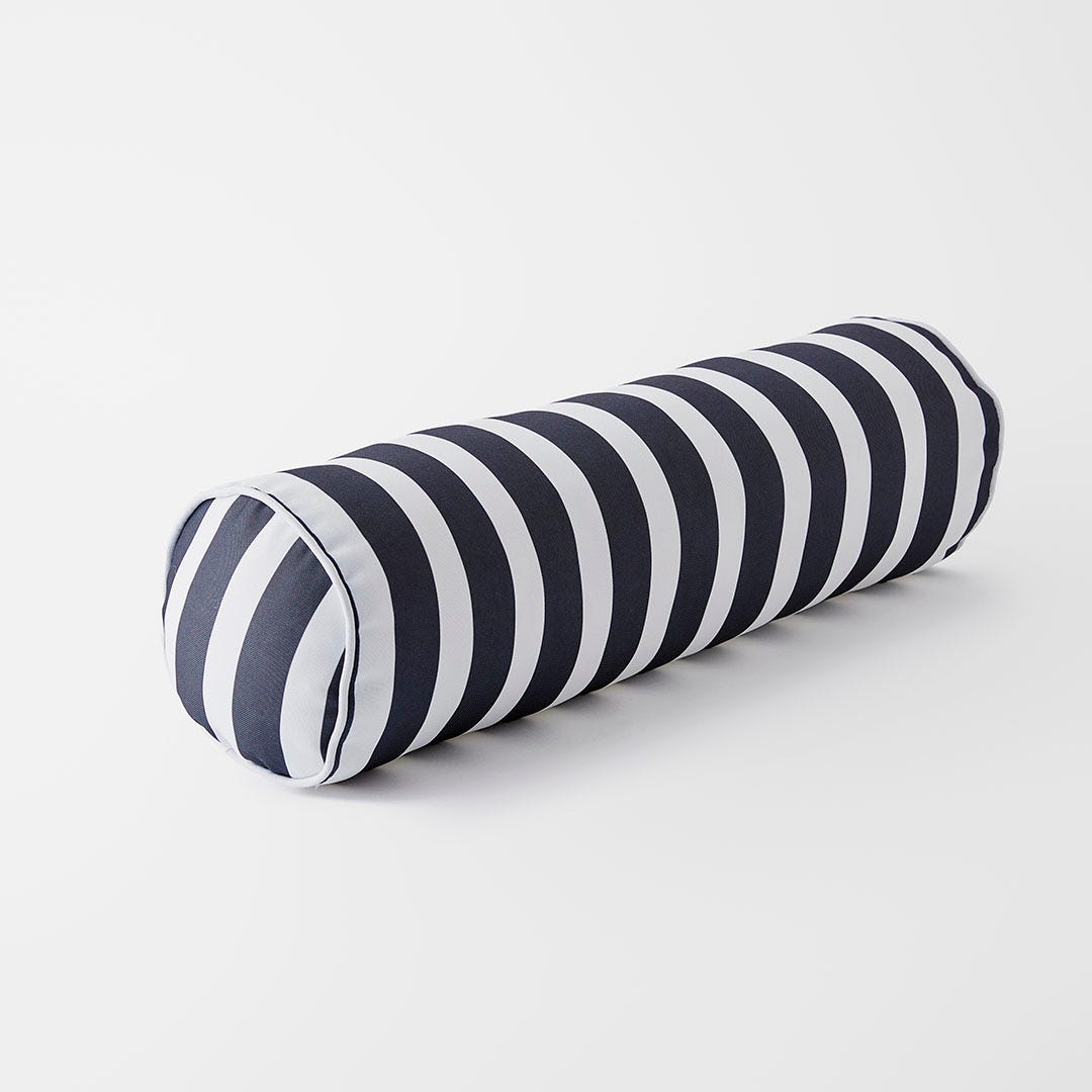 https://s3-ap-southeast-2.amazonaws.com/fusionfactory.commerceconnect.bbnt.production/pim_media/000/167/192/M_F_Panama-Stripe-Bolster-Cushion_Charcoal_25816202_SI.jpg?1722989886