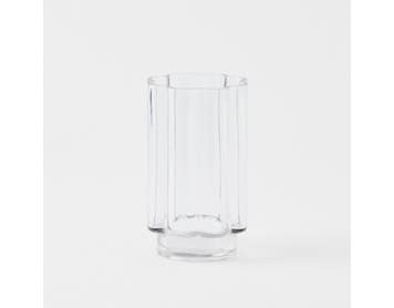 https://s3-ap-southeast-2.amazonaws.com/fusionfactory.commerceconnect.bbnt.production/pim_media/000/159/209/M_F_Pippa-Glass-Vase-Sml_Clear_23201201_SI.jpg?1705879493