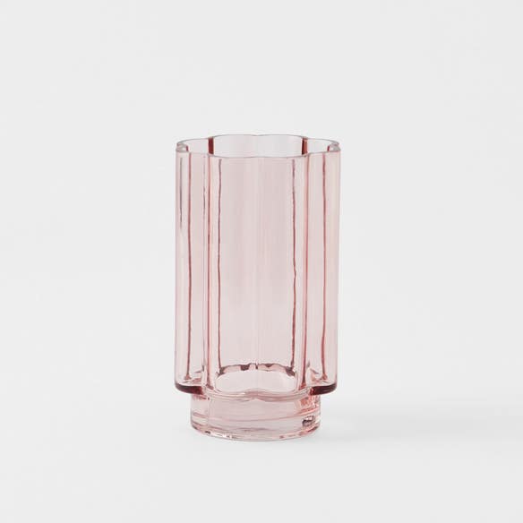 https://s3-ap-southeast-2.amazonaws.com/fusionfactory.commerceconnect.bbnt.production/pim_media/000/159/205/M_F_Pippa-Glass-Vase-Sml_Pink_23201202_SI.jpg?1705879446