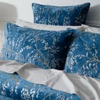https://s3-ap-southeast-2.amazonaws.com/fusionfactory.commerceconnect.bbnt.production/pim_media/000/163/808/M_F_S24-25_Bedlinen_BOP_Gwendoline_QQC_Marketing_Detail-01_SI.jpg?1715643805