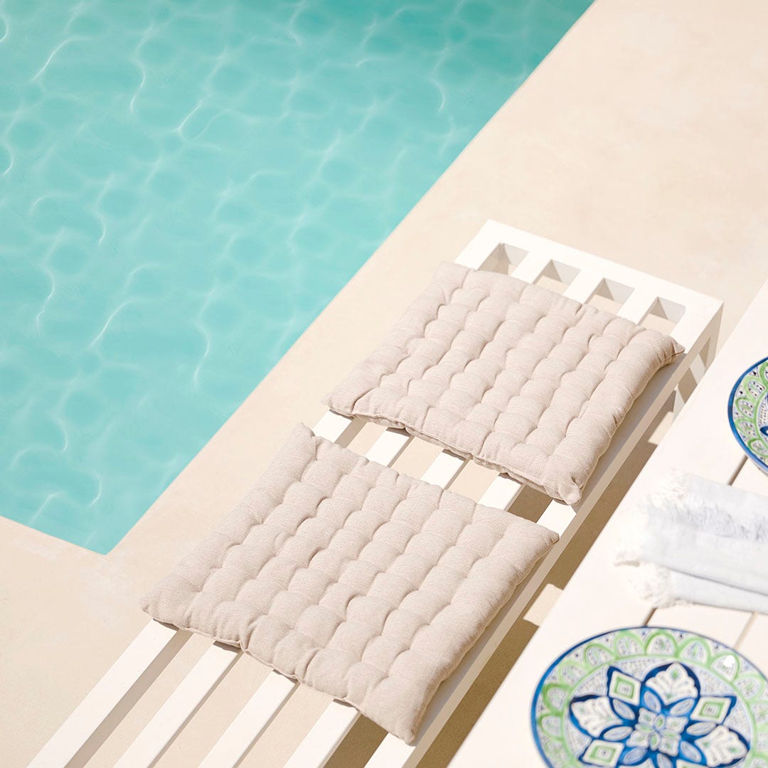 https://s3-ap-southeast-2.amazonaws.com/fusionfactory.commerceconnect.bbnt.production/pim_media/000/173/167/M_F_S24-25_Summer_LS_Sorrento_Chair_Pads_Outdoor_Melange_Stone_SI.jpg?1729137127