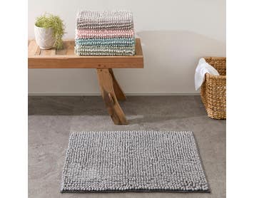 https://s3-ap-southeast-2.amazonaws.com/fusionfactory.commerceconnect.bbnt.production/pim_media/000/174/131/M_F_S24-25_Summer_LS_Studio_Bathmats-Bobble_Melange_BM_Charcoal.jpg?1729811993