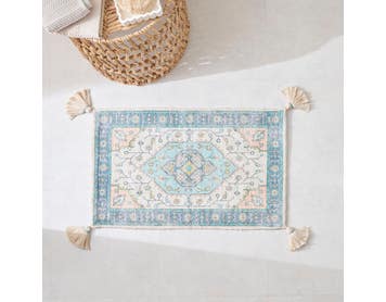 https://s3-ap-southeast-2.amazonaws.com/fusionfactory.commerceconnect.bbnt.production/pim_media/000/174/387/M_F_S24-25_Summer_LS_Studio_Bathmats_Luzern_BM_Blue_SI.jpg?1730095951