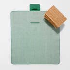 https://s3-ap-southeast-2.amazonaws.com/fusionfactory.commerceconnect.bbnt.production/pim_media/000/201/358/M_F_S25-26_Buckley-Picnic-Rug-with-Flap_Green_26482901_V2_SI.jpg?1758176820