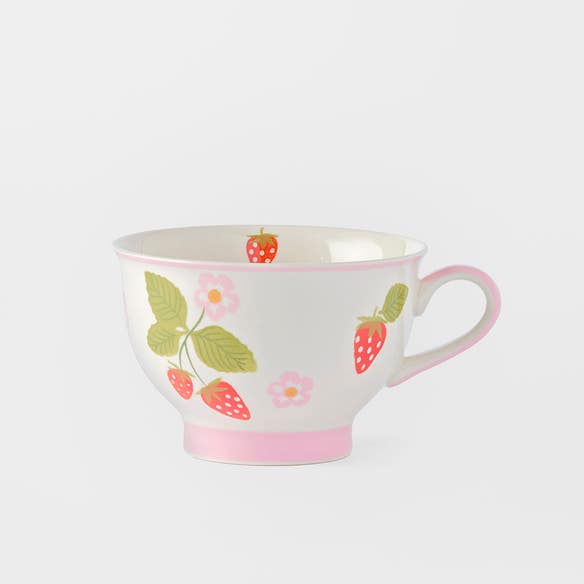 https://s3-ap-southeast-2.amazonaws.com/fusionfactory.commerceconnect.bbnt.production/pim_media/000/180/353/M_F_Strawberry-Pedestal-Tea-Cup_Red-Green_26098201_SI.jpg?1733810091