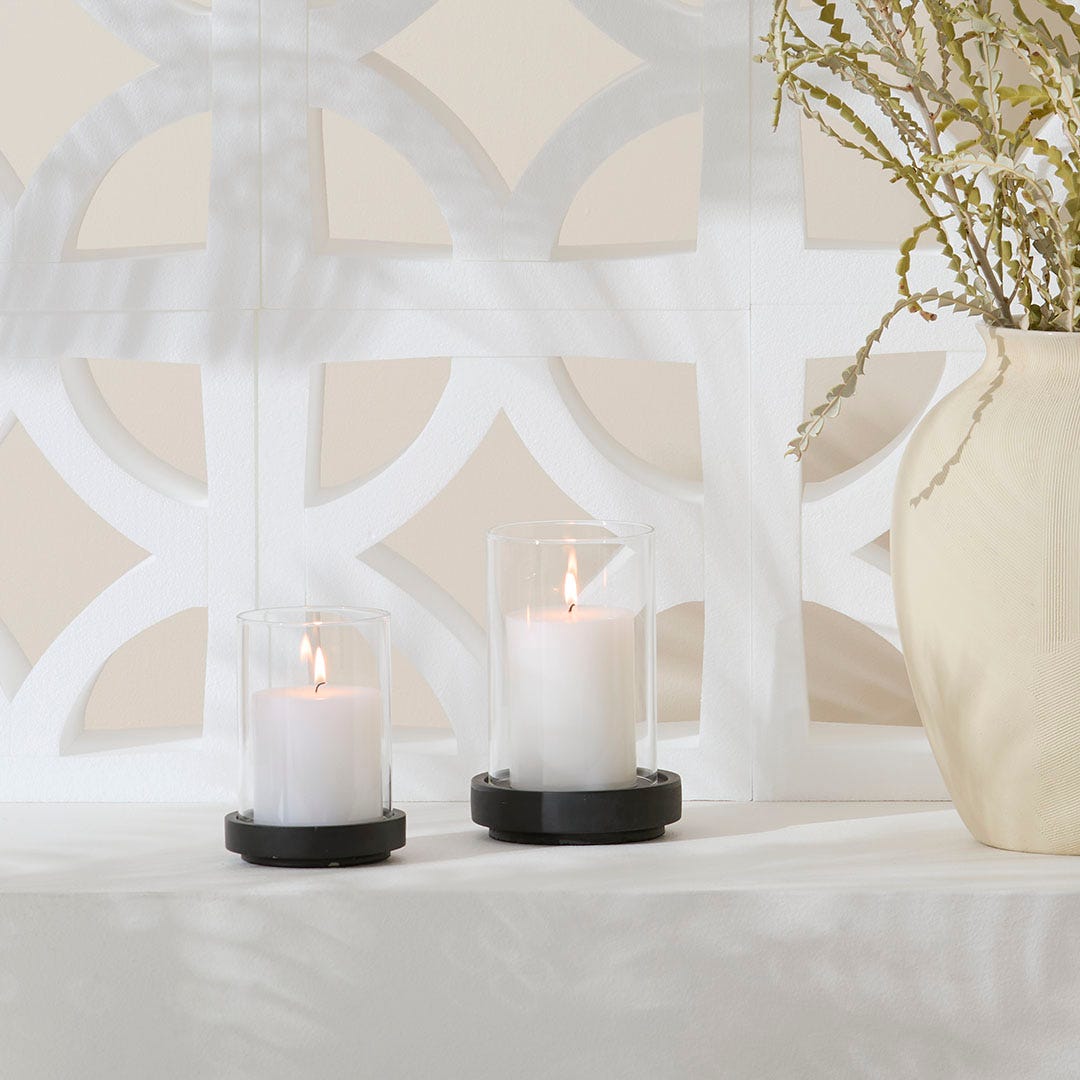 https://s3-ap-southeast-2.amazonaws.com/fusionfactory.commerceconnect.bbnt.production/pim_media/000/174/048/M_F_Summer_S25-25_LS_Studio_Decorator_Lyla_Candle_Holder_25870.jpg?1729744565