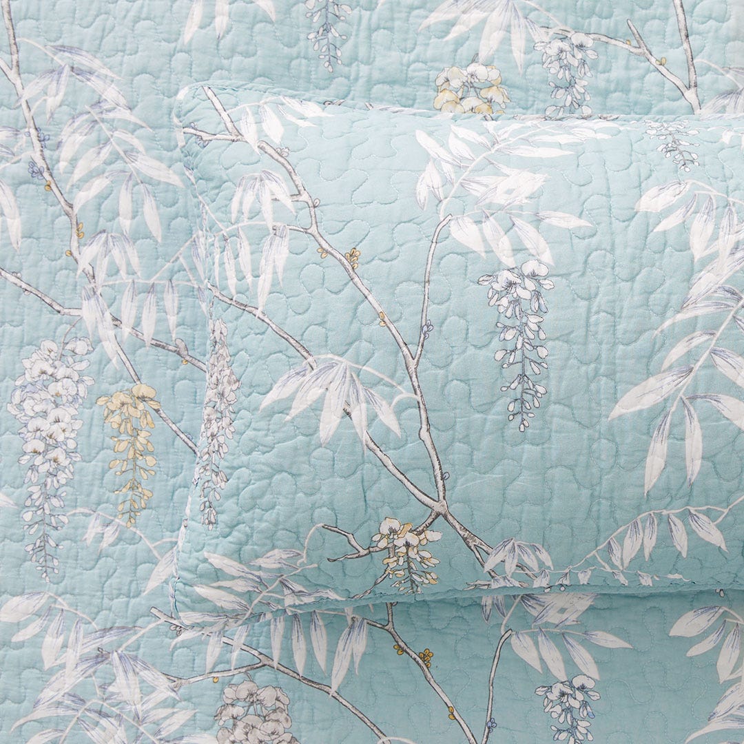 https://s3-ap-southeast-2.amazonaws.com/fusionfactory.commerceconnect.bbnt.production/pim_media/000/158/119/M_F_W24_Bedspread_BOP_Japanese_Flower-Detail-2_SI.jpg?1704325623