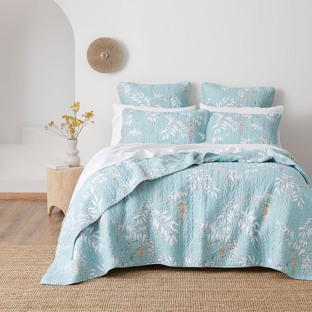 https://s3-ap-southeast-2.amazonaws.com/fusionfactory.commerceconnect.bbnt.production/pim_media/000/158/117/M_F_W24_Bedspread_BOP_Japanese_Flower_SI.jpg?1704325566
