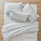 https://s3-ap-southeast-2.amazonaws.com/fusionfactory.commerceconnect.bbnt.production/pim_media/000/156/492/M_F_W24_Sheet-Sets_Flannelette_Woodland-Grey_SS_SI.jpg?1700010198