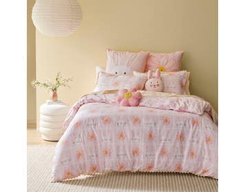 https://s3-ap-southeast-2.amazonaws.com/fusionfactory.commerceconnect.bbnt.production/pim_media/000/175/969/M_F_W25_Bedlinen_BOP_Cottontail_QQC_SI.jpg?1731640805
