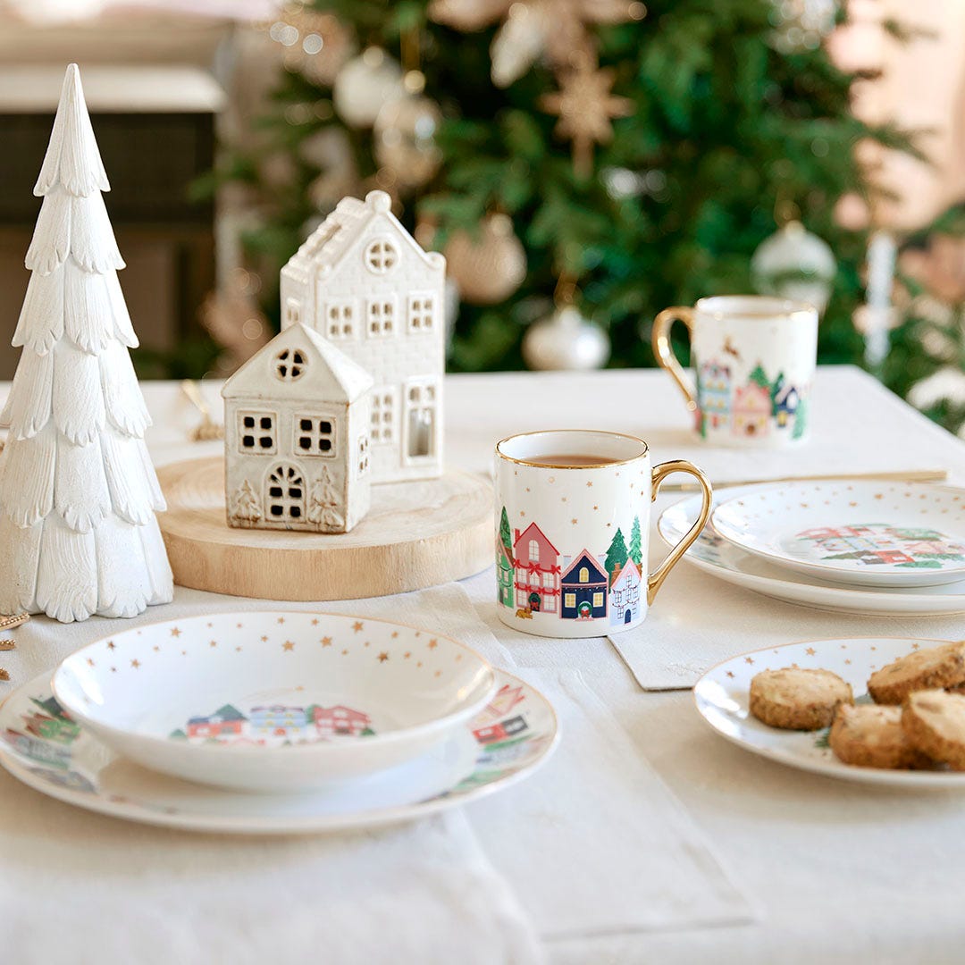 https://s3-ap-southeast-2.amazonaws.com/fusionfactory.commerceconnect.bbnt.production/pim_media/000/201/544/S25_Dining_Opulence_Detail_Christmas_Village_Mug_SI.jpg?1758502464