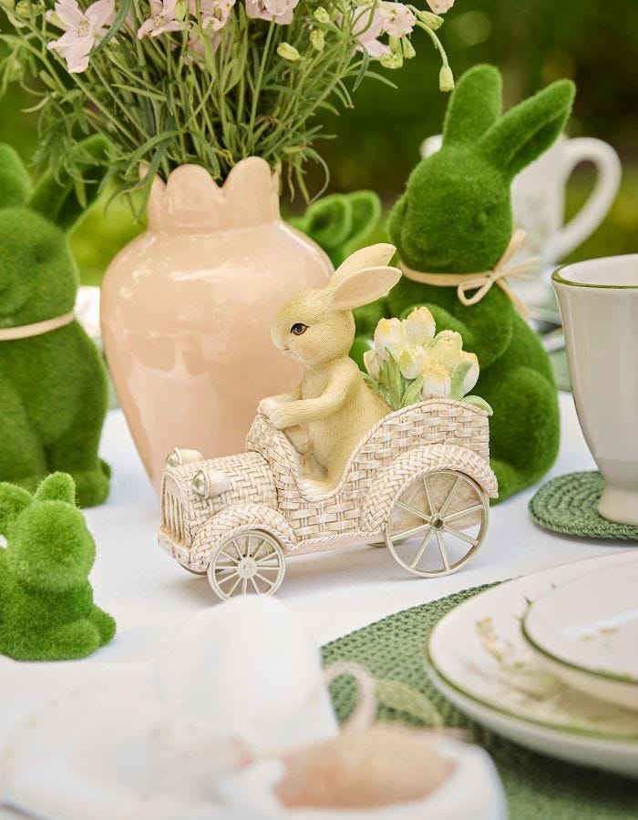 Easter Table Decor